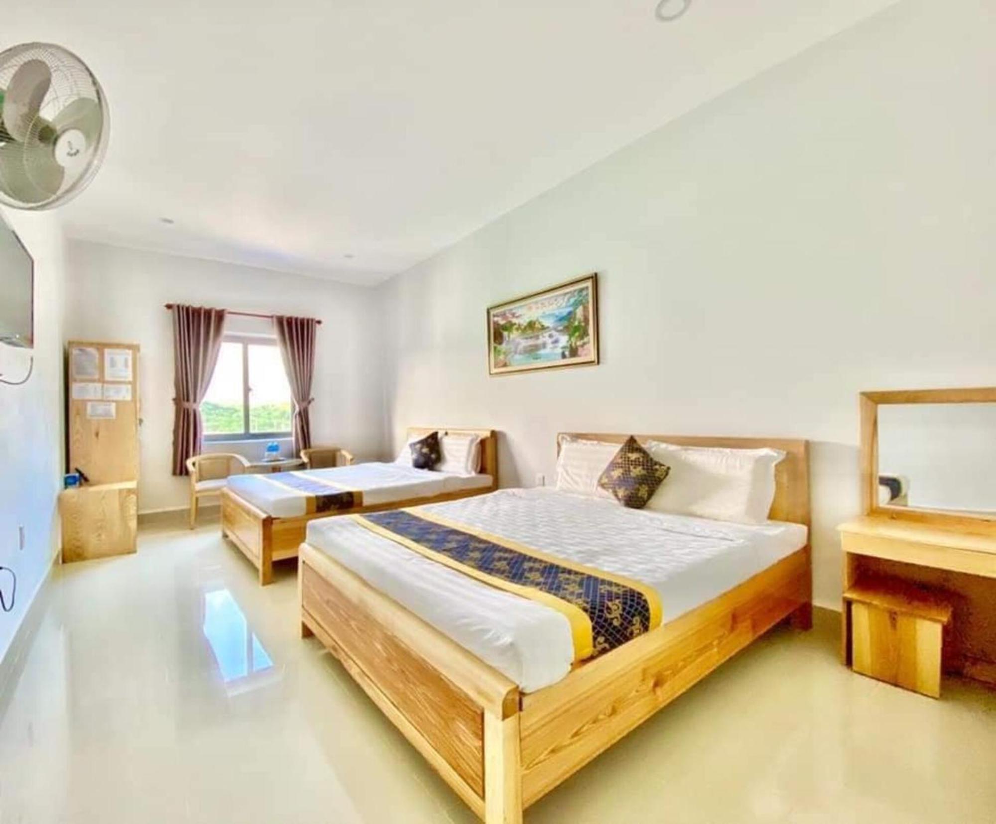 Bien Dong Hotel Dao Phu Quy Cu Lao Thu Exterior foto